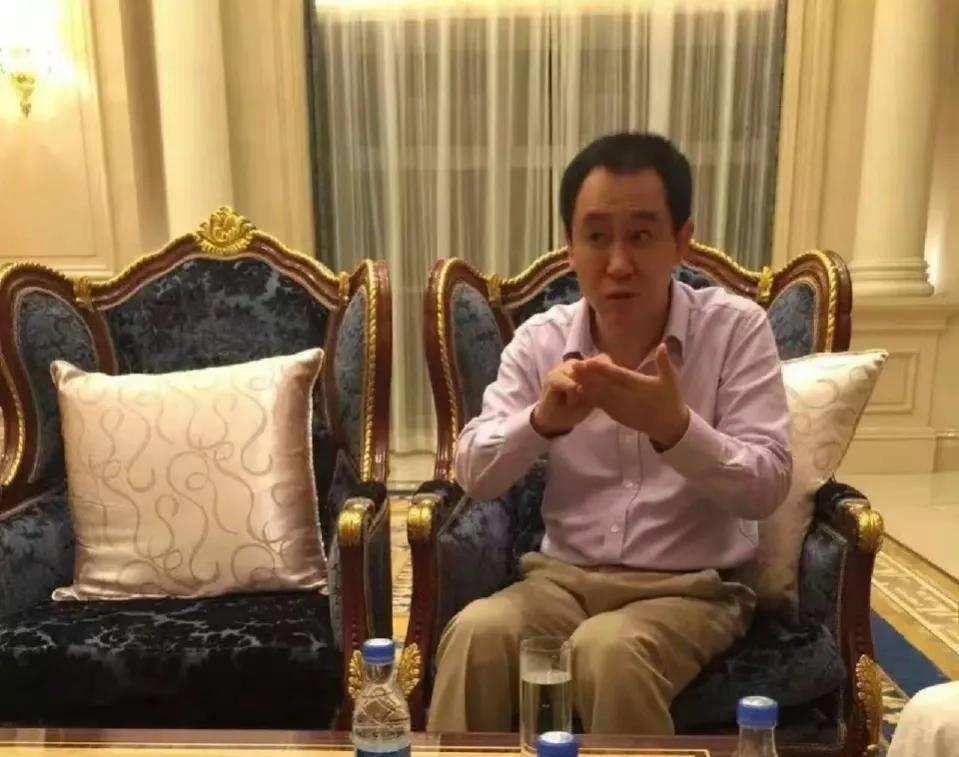 许家印最新视频，日常趣事与友情的温馨纽带