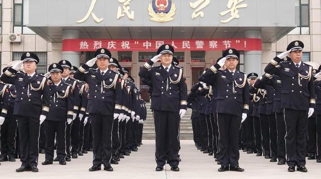 许昌市公安局新任局长日常趣事与友情纽带